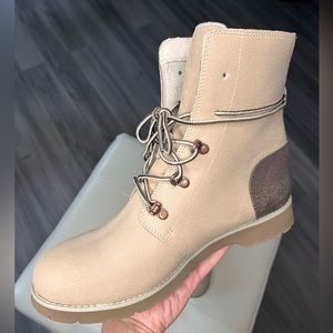 North Face Lace Up Boots